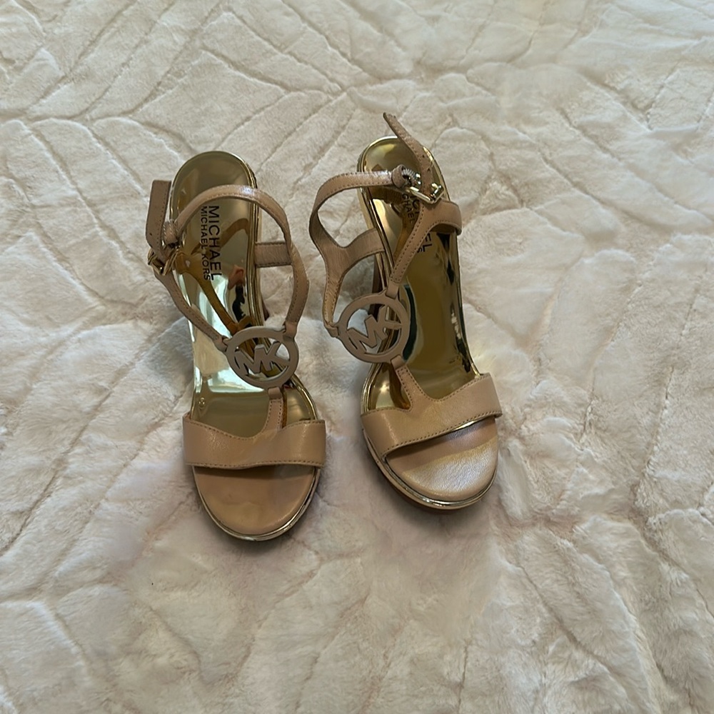 Michael Kors cream heels!
